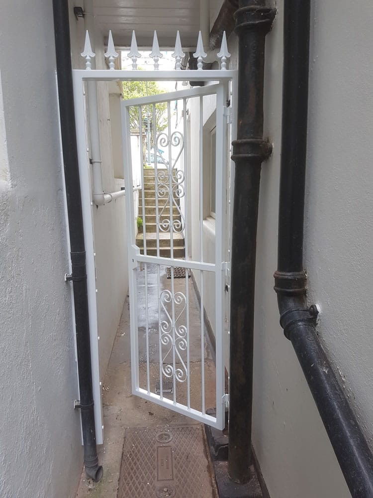 Retractable Security Gates - Nu Door